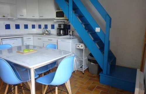 Damgan Apartment | House 5 people. prox. beaches, shops, swimming pool and tennisHouse 5 people. prox. beaches,.