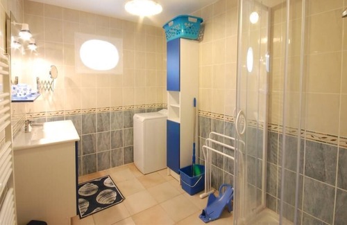Le Bois-Plage-en-Re House | House 6 people in quiet street between beaches and village center