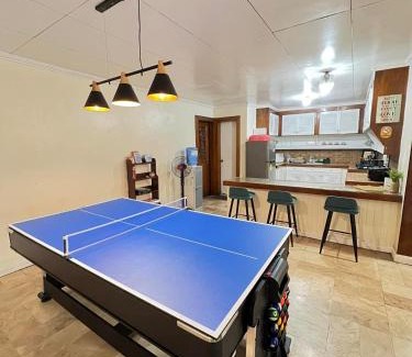 Matandang Balara Apartment | HOUSE A - Bahay Bakasyunan in New intramuros Village, Old balara Q.C