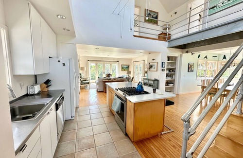 Block Island House | House and Guest Cottage