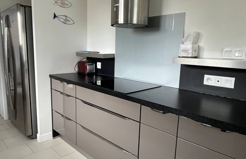 Yves House | House* any comfort with calm