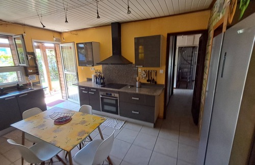 Saint-Joseph House | House at the gateway to the Wild South
