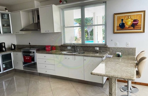 Jurere House | House