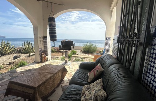 Calpe Ski Chalet | House by the sea