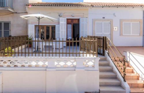 Can Picafort House | House by the sea in Can Picafort with terrace