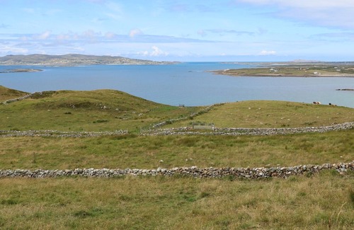 Maghery House | HOUSE CROHY HEAD, pet friendly in Dungloe, County Donegal