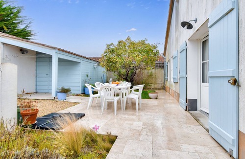 Noirmoutier-en-l'Ile Ski Chalet | House for 6, close to the town centre
