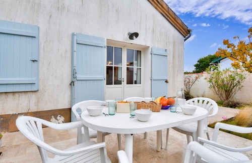 Noirmoutier-en-l'Ile Ski Chalet | House for 6, close to the town centre