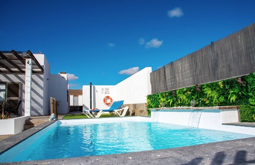 Costa de Antigua Ski Chalet | House for rent in Caleta de Fuste, Fuerteventura-Islas