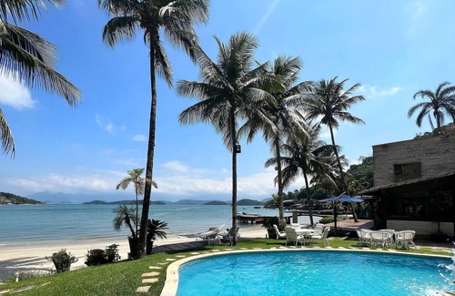 Ponta do Sape House | House for rent with pool and sauna in beach - Ang03