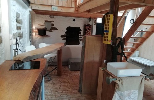 Cleden-Cap-Sizun House | House full of charm with garden,10min from the Pointe du Raz