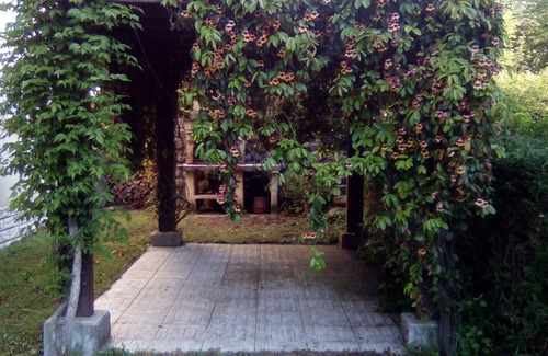 Barnas House | House in Barnas (07330) at the foot of the river and swimming