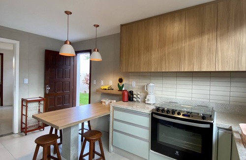 Canto do Mar House | House in Guarajuba with pool and barbecue