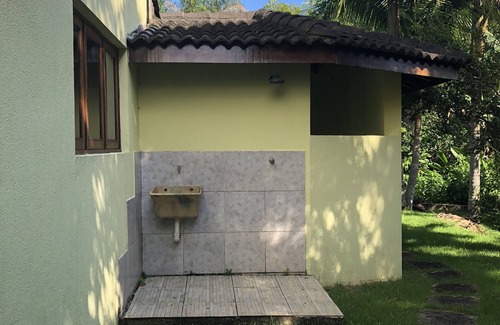 Bertioga House | House in Guaratuba a few meters from the beach