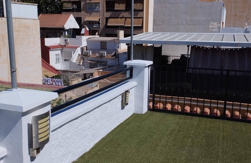 Centro Villa | House in Málaga with private pool and WiFi