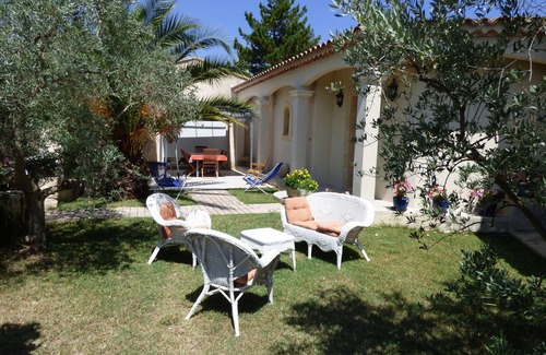 Pontes House | House in the Aix countryside