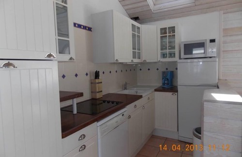 La Tranche-sur-Mer House | House in the heart of the city, close to the beach. South-facing terrace.