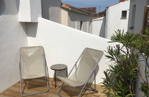 La Tranche-sur-Mer House | House in the heart of the city, close to the beach. South-facing terrace.