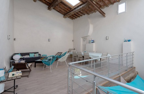 Marseillan House | House in the heart of the village 3 * in a quiet and authentic area