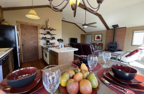 Cassville House | House in the Trees