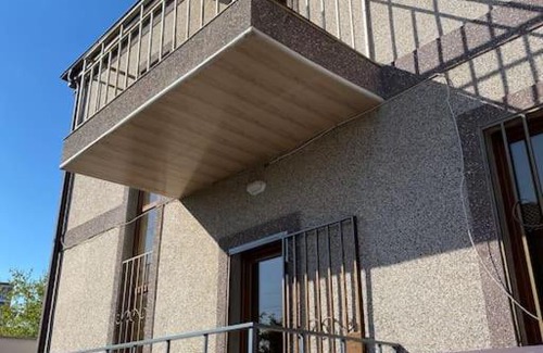 Arinj House | House in Yerevan with backyard&garage