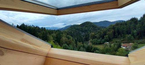Hrastnik House | House Jaro