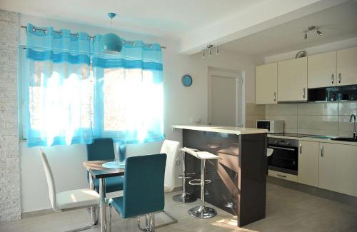 Vinisce House | House Josin san