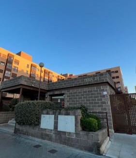 Rejas Apartment | House Madrid Suite Aeropuerto, IFEMA, Metropolitano