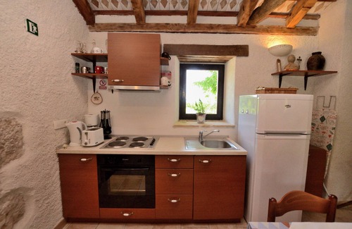 Sveta Jelena House | House Nadija (58631-K1) - Sv.Jelena