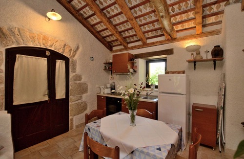 Sveta Jelena House | House Nadija (58631-K1) - Sv.Jelena