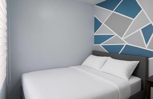 Nasugbu House | House near Caleruega Chapel & Twin Lakes Tagaytay - The Nook By Reivel