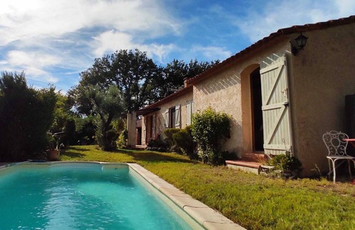 Puyricard House | House near village with garden, swimming pool, air conditioning