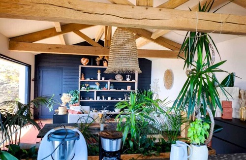 Pozzo Villa | House nestled in the maquis with breathtaking sea views.