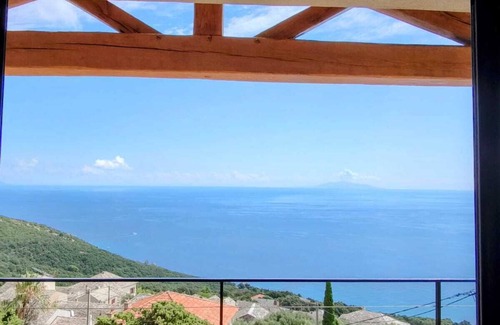 Pozzo Villa | House nestled in the maquis with breathtaking sea views.