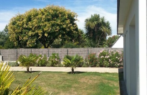 Larmor-Baden House | House next to the beach in Locmiquel