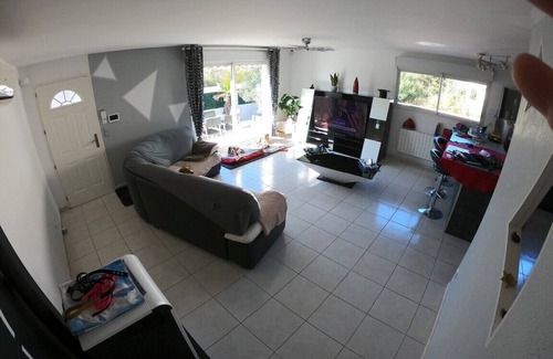 Frontignan Villa | House of 100 square meters near the beach air-conditioned