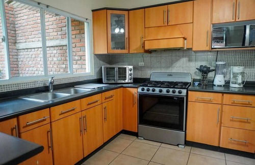 San Salvador House | House of Peace, Spacious and Exclusive Rest