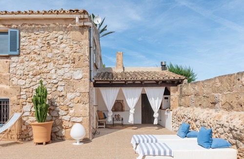Puerto de Pollensa House | House on the first line of the Bay of Pollensa. farm can cuarassa