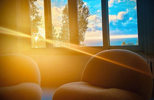 Normandy House | HOUSE ON THE HILLS ABOVE TROUVILLE. Panoramic sea view (and access)