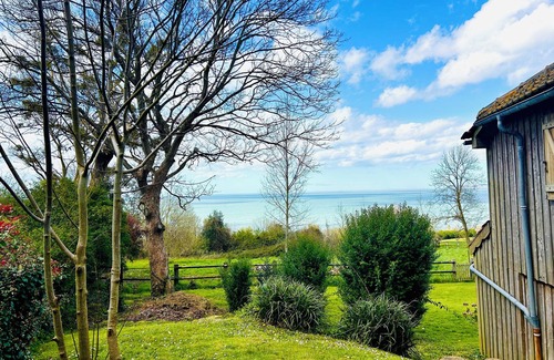Normandy House | HOUSE ON THE HILLS ABOVE TROUVILLE. Panoramic sea view (and access)
