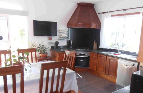 Los Realejos House | House on the ground floor, spacious and spacious, with 2 terraces and barbecues, garden.