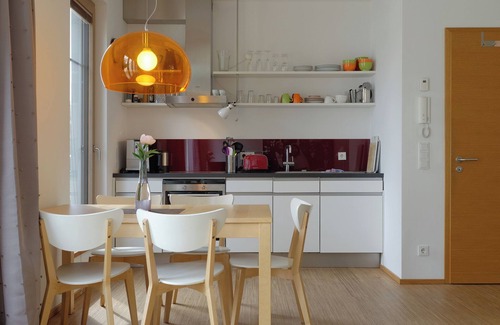 Werder Apartment | House on the Havelbogen directly on the water with canoe and jetty, terrace apartment*