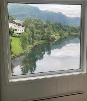 Bogen i Ofoten Apartment | House on the lake