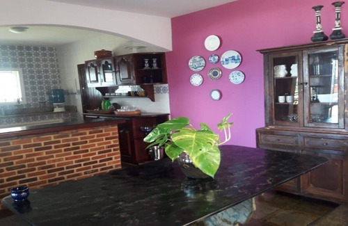Arraial do Cabo House | House on the seafront, Arraial do Cabo / Figueira