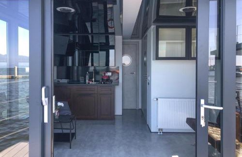 Dziwnow Boat Rental | House on Water in Dziwnów near Clean Beach