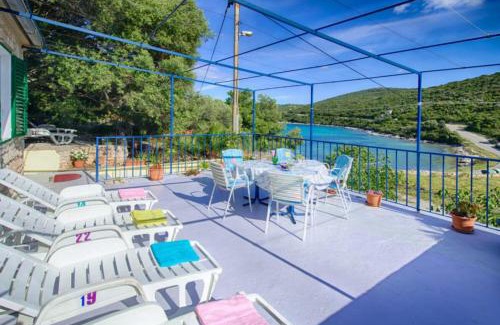 Cove Rogacic House | House Paradiso