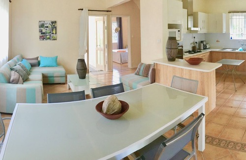 Flic-en-Flac House | House Seaside & Pool - Flic en Flac (A)
