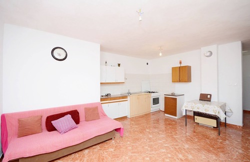 Gdinj House | House Slavka (30542-K1) - Gdinj - island Hvar