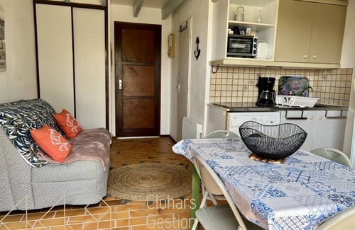 Clohars-Carnoet House | House sleeps 4. Close to beach. LE POULDU. CLOHARS-CARNOËT