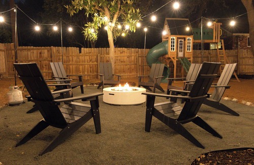 North San Antonio - SAT House | House w/Pool, Game Room, Fire Pit, Playground, WiFi, AC, & 5 mins to SAT